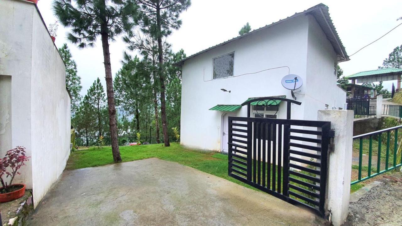 Blue Pine Orchards - Villas ลันส์โดว์นี ภายนอก รูปภาพ