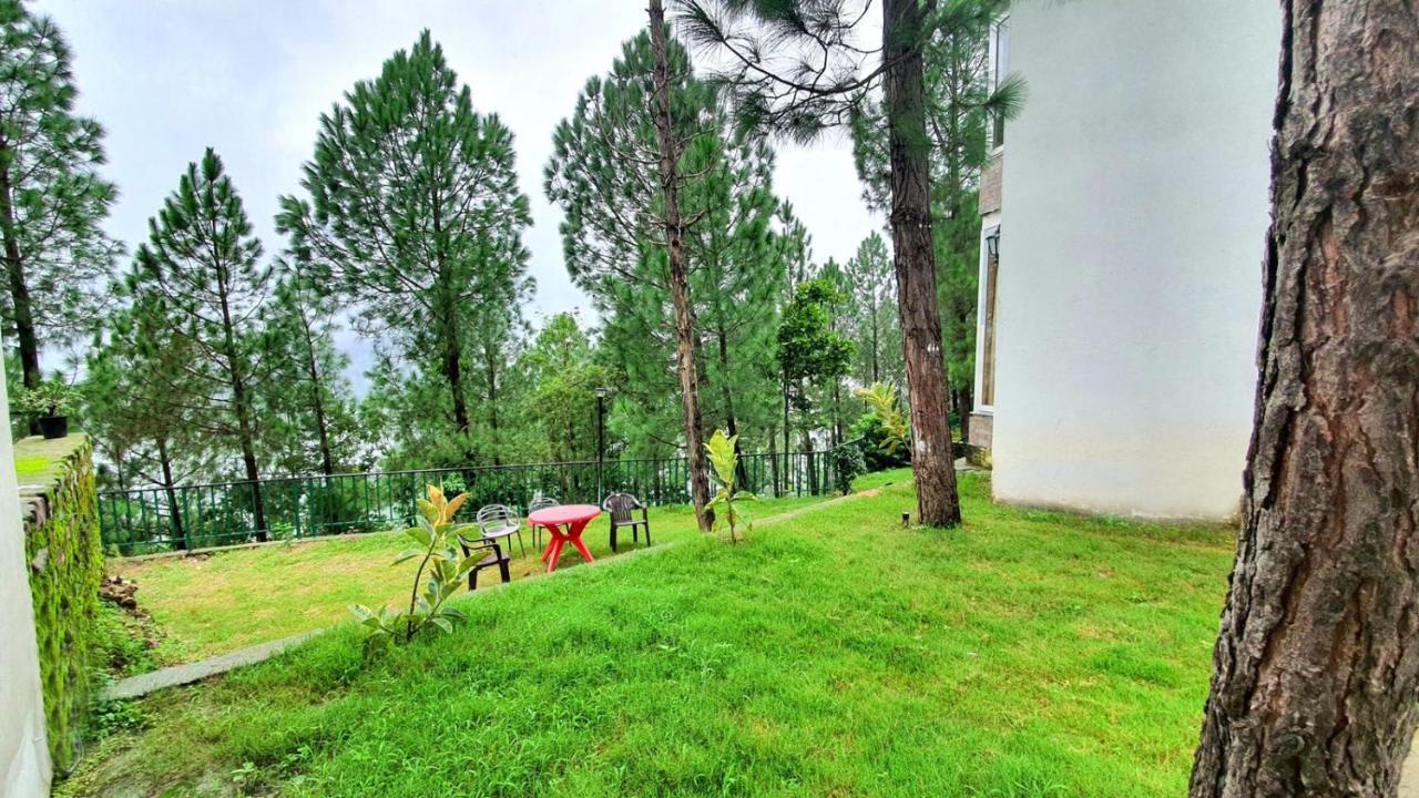 Blue Pine Orchards - Villas ลันส์โดว์นี ภายนอก รูปภาพ