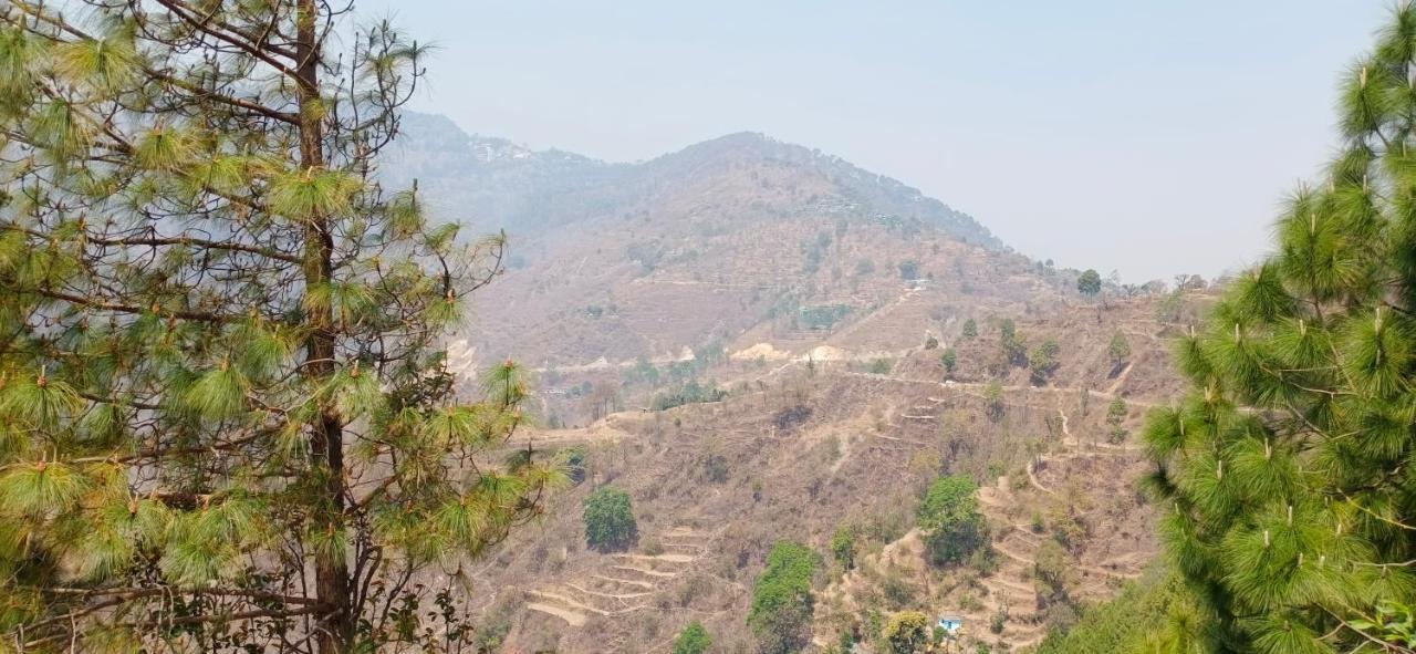 Blue Pine Orchards - Villas ลันส์โดว์นี ภายนอก รูปภาพ