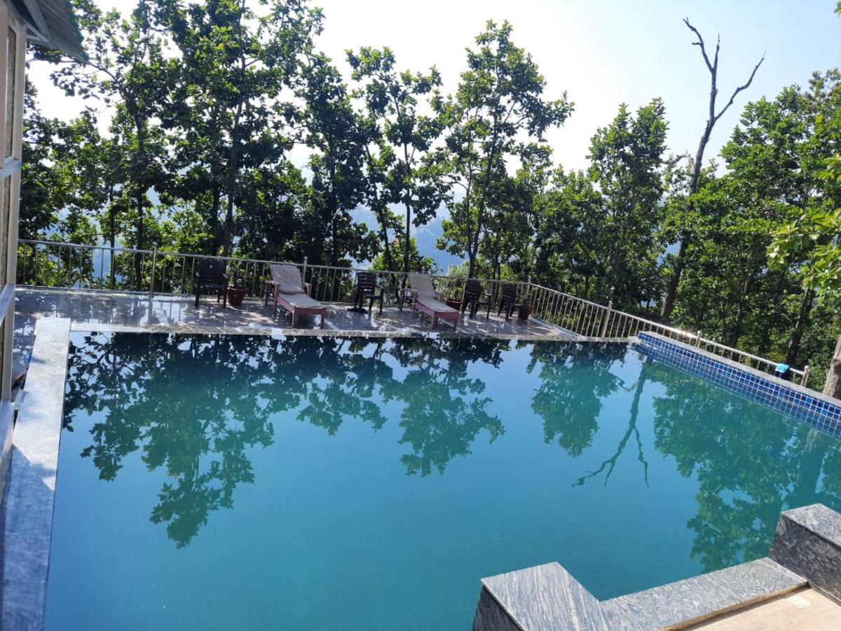 Blue Pine Orchards - Villas ลันส์โดว์นี ภายนอก รูปภาพ