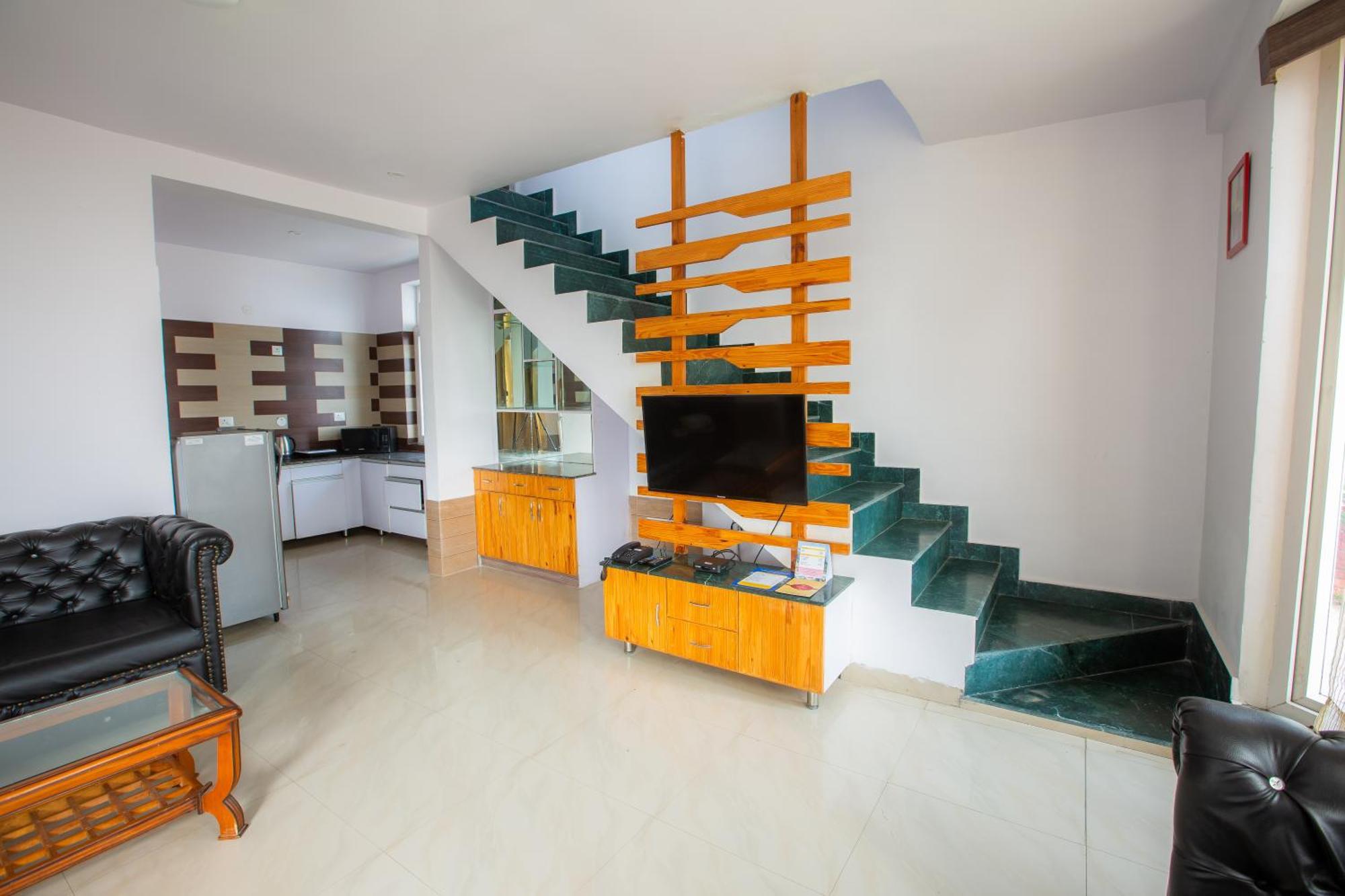 Blue Pine Orchards - Villas ลันส์โดว์นี ภายนอก รูปภาพ